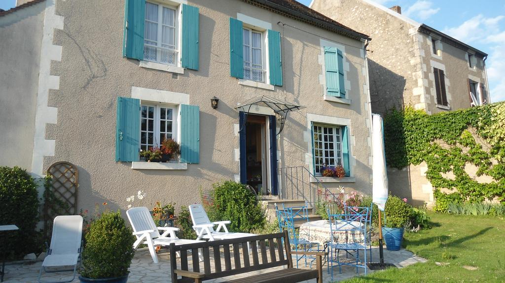 La Maison Bleue Hotel Arquian Exterior photo